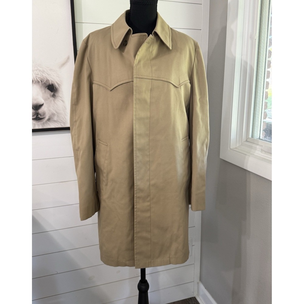 Vintage London Fog Mens Trench Coat 38R Maincoats Baltimore USA Fur Lined Beige